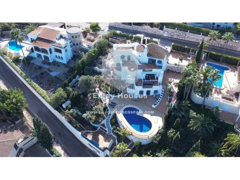 Foto 113a335a-5161-45b8-8a4c-3dbe5a7944f8. Haus mit heizung pool in La Granadella - Costa Nova Xàbia