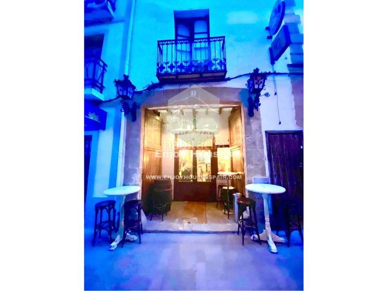 Foto 0db212bc-ba6f-40f5-9396-7db5c1f43222. Local comercial excepcional oportunidad de inversión en el casco antiguo de jávea en Xàbia