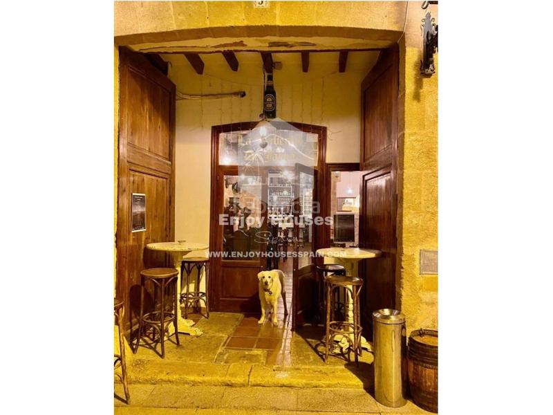 Foto 4476d61e-48d7-461f-9917-ab69f05f25b6. Local comercial excepcional oportunidad de inversión en el casco antiguo de jávea en Xàbia