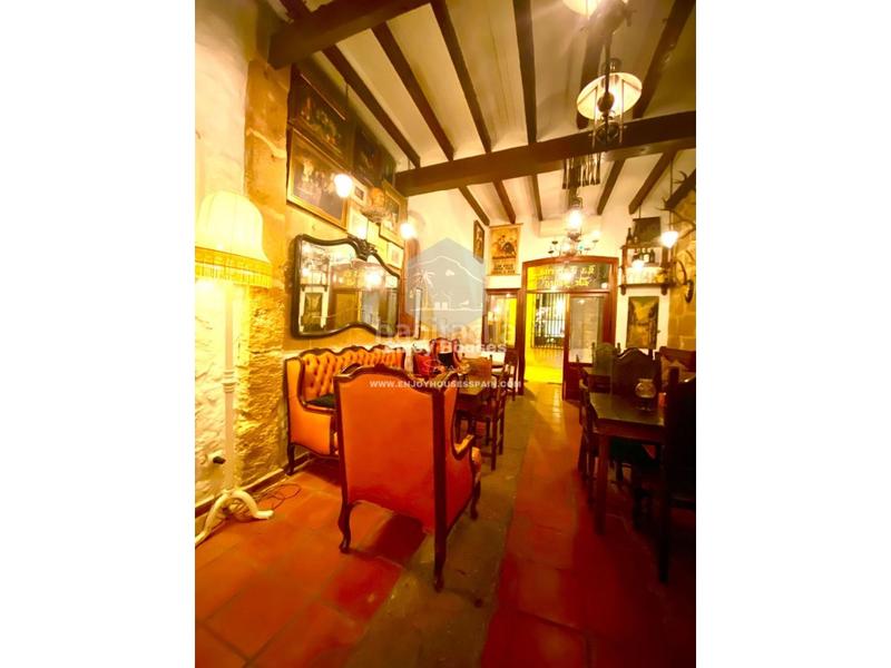 Foto 689b194c-16cb-43a3-87ed-2341df30058e. Local comercial excepcional oportunidad de inversión en el casco antiguo de jávea en Xàbia