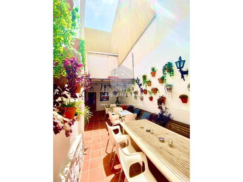 Foto 76d3d7bd-c4a6-41f2-aa61-f8684cc90462. Local comercial excepcional oportunidad de inversión en el casco antiguo de jávea en Xàbia