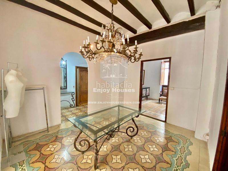 Foto 7c785a86-c19f-47f2-958b-382c8fa69689. Local comercial excepcional oportunidad de inversión en el casco antiguo de jávea en Xàbia