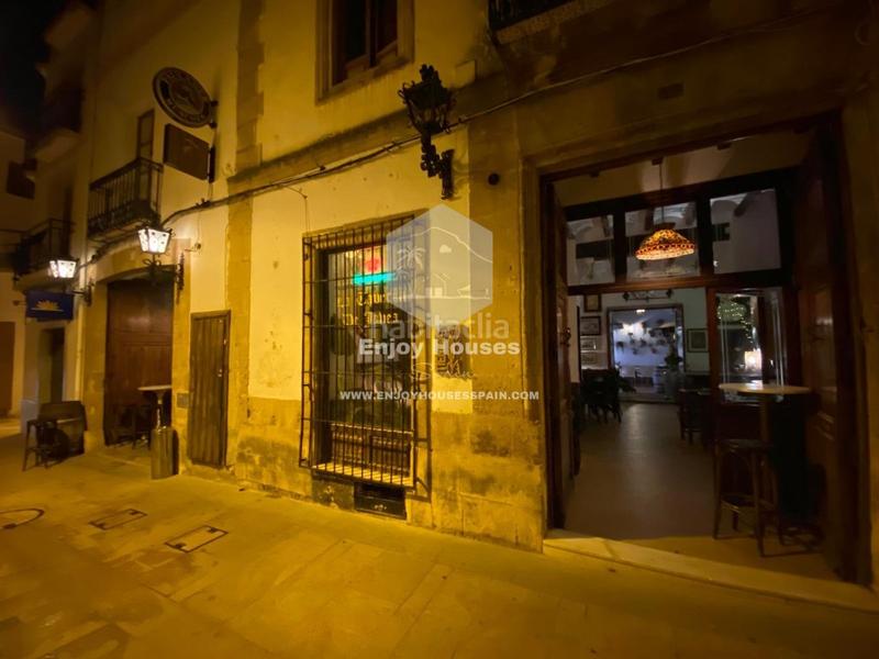 Foto 9939e97a-9958-4080-b120-d6964fe900e8. Local comercial excepcional oportunidad de inversión en el casco antiguo de jávea en Xàbia