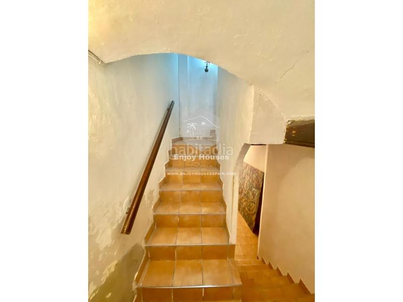 Foto d0c44250-3814-447b-97e6-c665c85bed48. Local comercial excepcional oportunidad de inversión en el casco antiguo de jávea en Xàbia