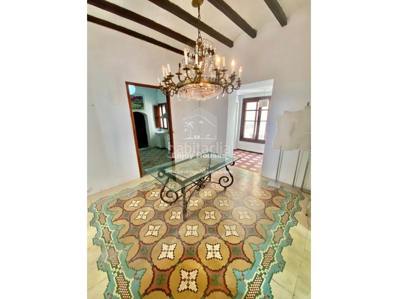 Foto d84ce897-0288-42bf-9e62-7ca3809d5d1e. Local comercial excepcional oportunidad de inversión en el casco antiguo de jávea en Xàbia