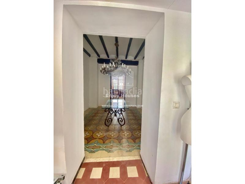 Foto de2a78e2-7e1d-43cf-892e-28f665ff70d2. Local comercial excepcional oportunidad de inversión en el casco antiguo de jávea en Xàbia