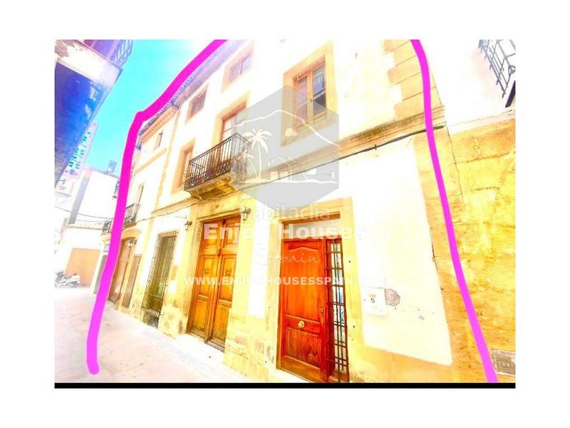 Foto e9551e2c-9435-433f-804c-f9ce6074021a. Local comercial excepcional oportunidad de inversión en el casco antiguo de jávea en Xàbia