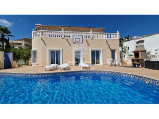Maison à Cumbre del Sol. Villa con espectaculares vistas al mar en cumbre del sol