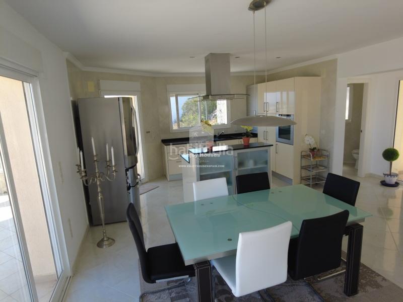 Foto 72fb1392-5518-48b5-b92a-1bbe6c7bea91. Maison avec chauffage piscine dans La Pedrera-Vessanes Dénia