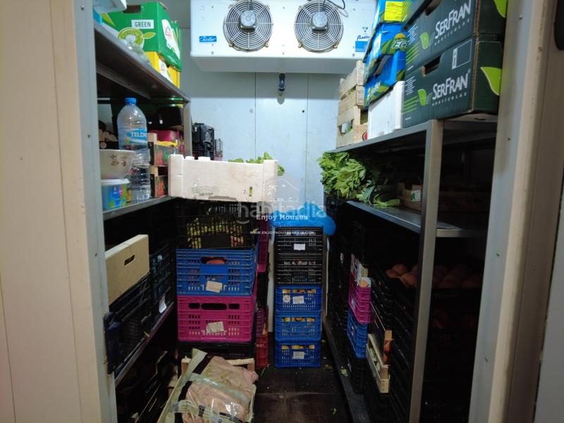 Foto e975617e-3e8c-4c44-aca6-a94d1f219b41. Location local commercial dans Puerto Xàbia