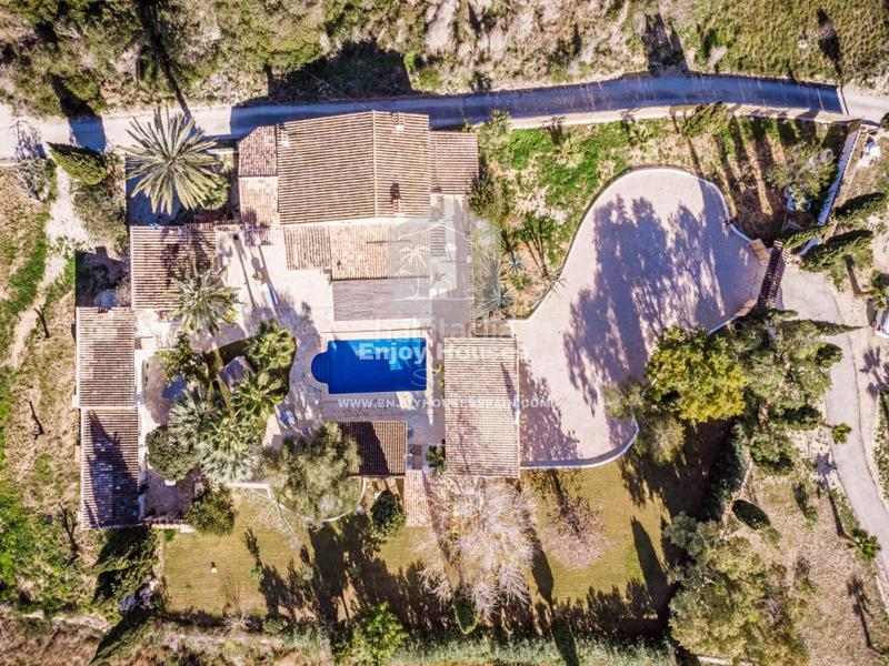 Foto c611761a-a549-47da-a9b0-43d3fbe7507f. Maison avec parking piscine dans Jesús Pobre Dénia