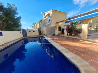 Maison à La Granadella - Costa Nova. Encantadora villa mediterránea en costa nova