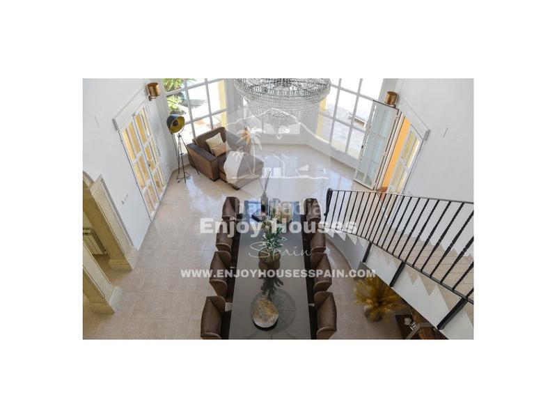 Foto 1760ac13-e7b9-4cf0-86ae-93a2143bf924. Maison dans Cap Martí - El Tossalet - Pinomar Xàbia