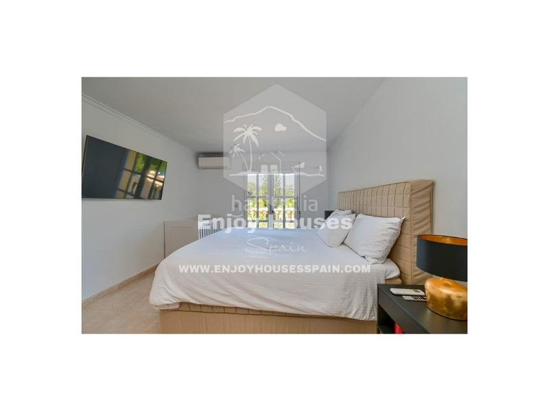 Foto 60ca0d5f-55a1-420a-8b38-9eb3cd33b342. Maison dans Cap Martí - El Tossalet - Pinomar Xàbia