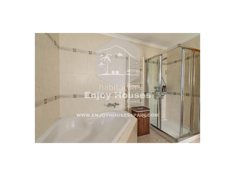 Foto 83a1c2f5-d6da-46f2-9261-b861cef858d7. Maison dans Cap Martí - El Tossalet - Pinomar Xàbia