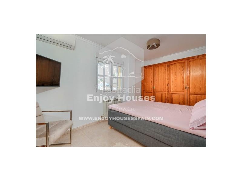 Foto bc547b15-2e89-4f69-b0a2-9c9b27f7c59e. Maison dans Cap Martí - El Tossalet - Pinomar Xàbia