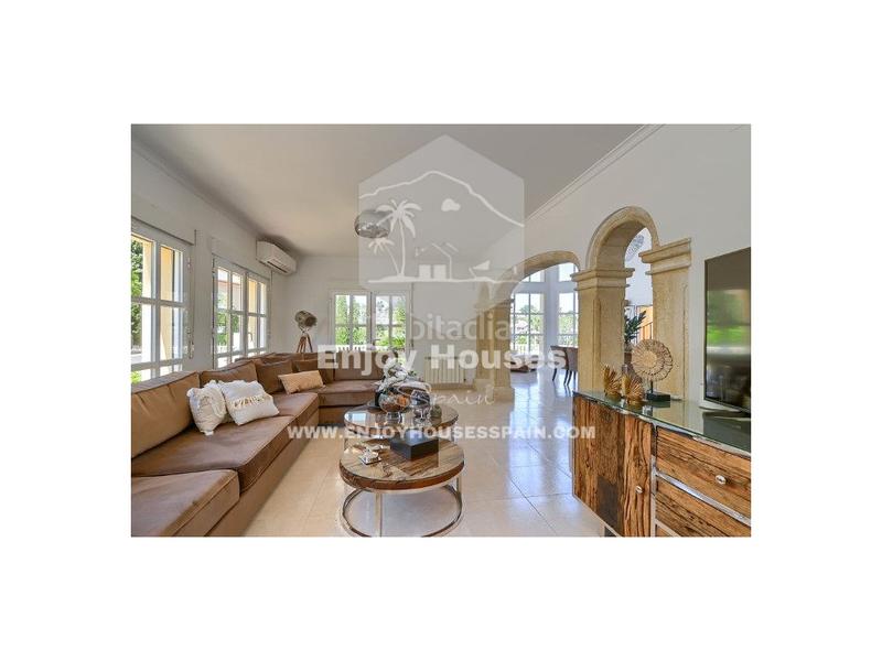 Foto c6ea8e29-7e10-4ef8-b3f1-401d53519512. Maison dans Cap Martí - El Tossalet - Pinomar Xàbia