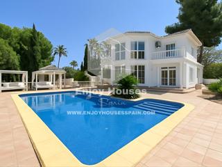 Casa en Cap Martí - El Tossalet - Pinomar. Villa limon  una lujosa villa de 4 dormitorios en jávea