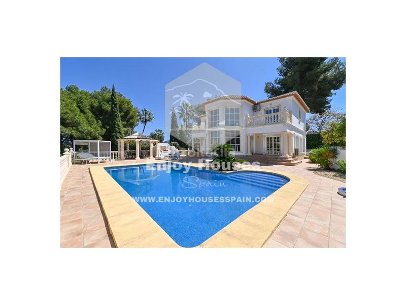 Foto f5f0cb81-2c56-411d-b409-ba35a8f383bc. Maison dans Cap Martí - El Tossalet - Pinomar Xàbia