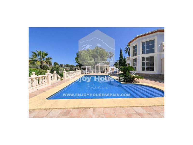 Foto f8efbe9f-5d1b-446b-9b47-1658f392a8e4. Maison dans Cap Martí - El Tossalet - Pinomar Xàbia