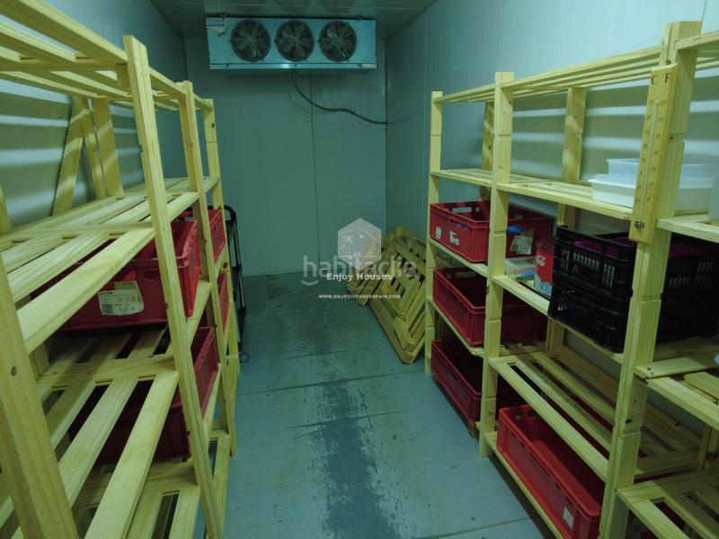 Foto c85363b7-cc28-4d8e-9276-85e4e682306a. Location local commercial dans Montañar-El Arenal Xàbia