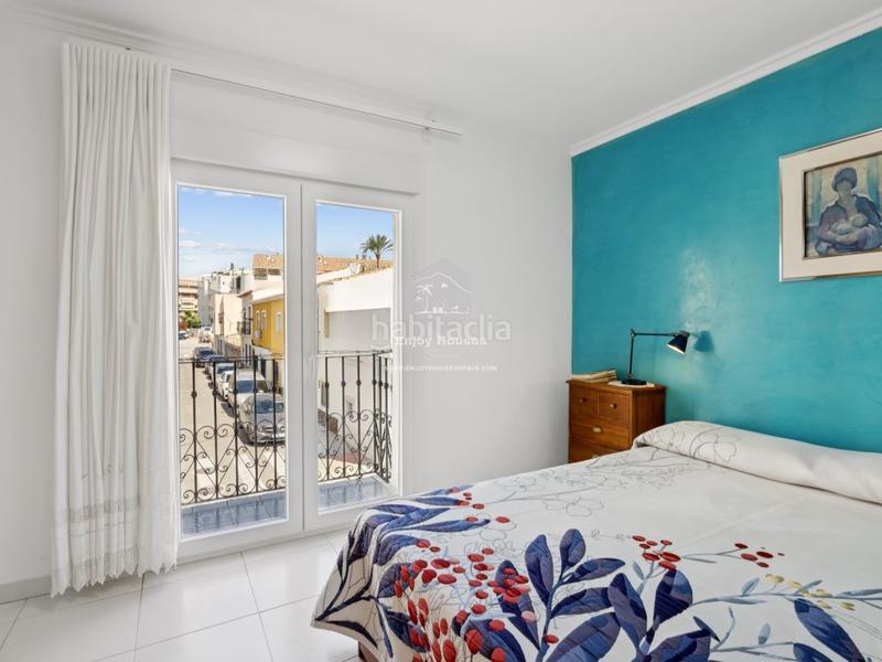 Foto 4b37283b-f21e-4cc5-88f0-81b23446a937. Casa a schiera in El Puerto Dénia