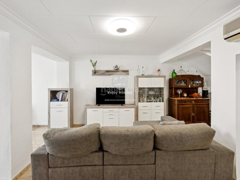 Foto 5d7666e0-f4b3-445c-ade8-bb319302046e. Casa a schiera in El Puerto Dénia