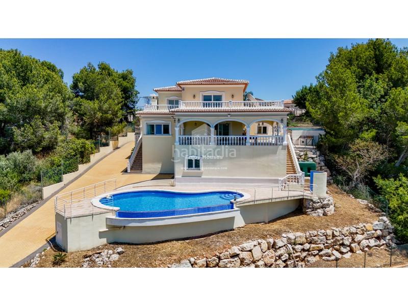 Foto 3dc92bf9-37b4-4038-b9da-2be8fc9bcf3d. Casa amb aparcament piscina a Partida Comunes-Adsubia Xàbia
