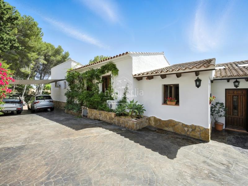 Foto 7e39897e-5b7d-456c-a417-1f571b4446f5. Casa con parcheggio piscina in Montgó - Ermita Xàbia