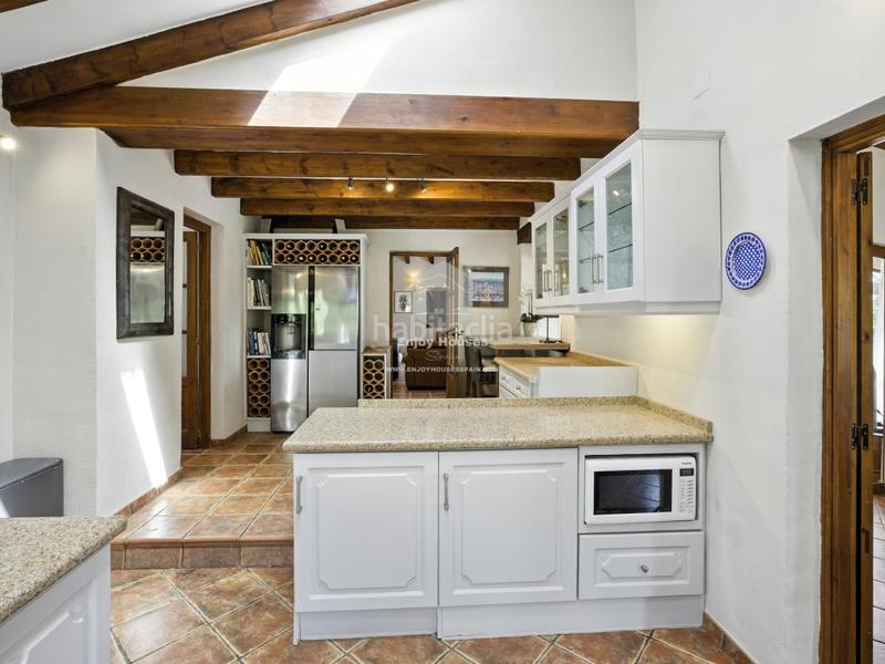 Foto ecbb112e-7c5d-46dc-8036-8d0586095af8. Casa con parcheggio piscina in Montgó - Ermita Xàbia