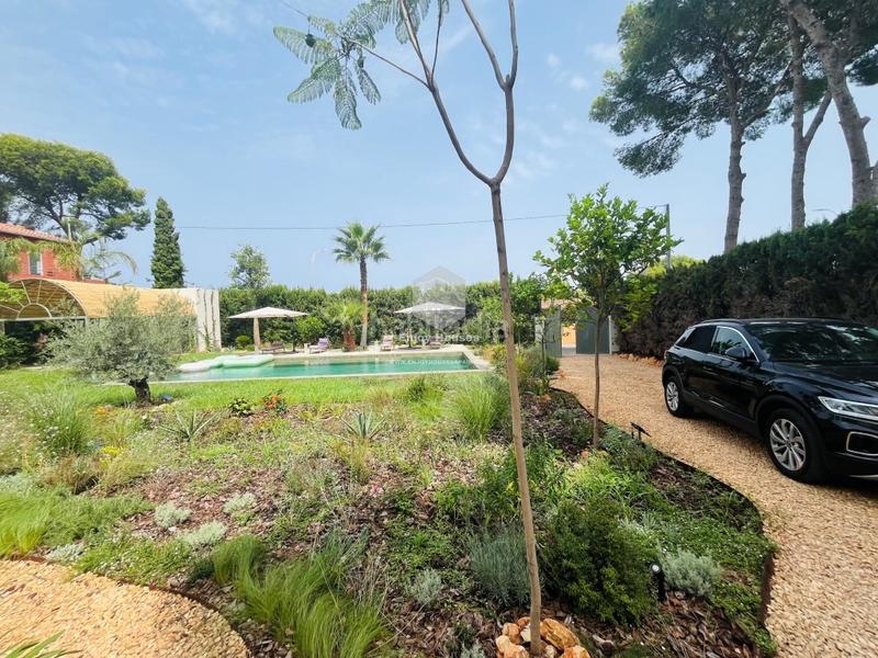 Foto 10663215-e4cb-4688-ae16-8b824c313dd5. Casa moderna villa de lujo con casa de invitados en las rotas, 5 dormitorios, máxima privacidad y acabados superiores en Dénia