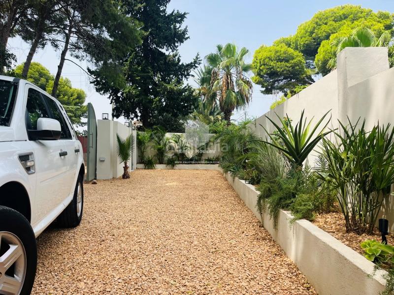 Foto 432268d7-4173-4cf6-a08d-28e5db5b544d. Casa moderna villa de lujo con casa de invitados en las rotas, 5 dormitorios, máxima privacidad y acabados superiores en Dénia