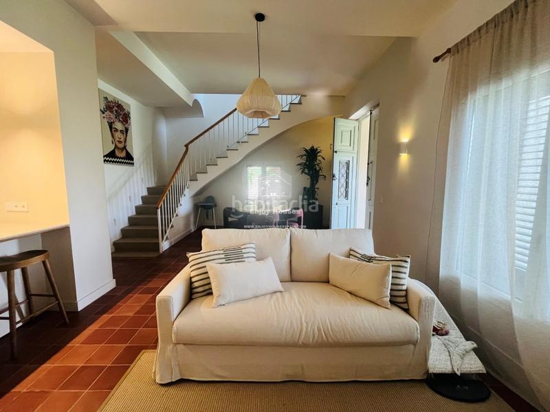 Foto 58a2464d-8def-46ee-a786-a9f540d0d3f8. Casa moderna villa de lujo con casa de invitados en las rotas, 5 dormitorios, máxima privacidad y acabados superiores en Dénia
