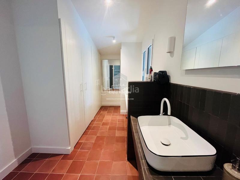 Foto b5022b8b-5156-44a1-86db-f0e9a1adb00d. Casa moderna villa de lujo con casa de invitados en las rotas, 5 dormitorios, máxima privacidad y acabados superiores en Dénia