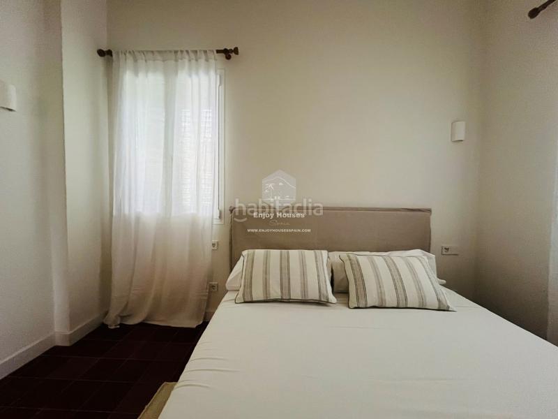 Foto bdcbc6df-a938-4cf5-82d5-6673efbea3c4. Casa moderna villa de lujo con casa de invitados en las rotas, 5 dormitorios, máxima privacidad y acabados superiores en Dénia