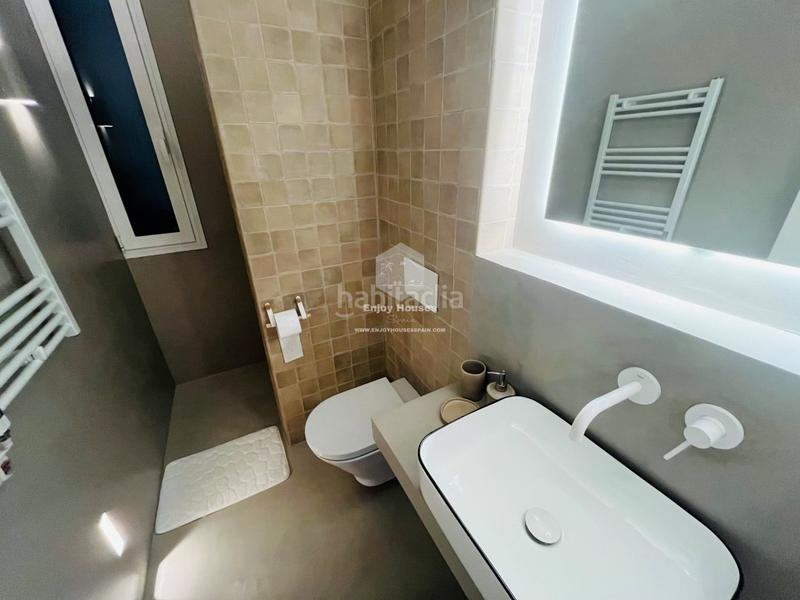 Foto d9d3793f-ce4a-45ae-b475-554b0b7205f5. Casa moderna villa de lujo con casa de invitados en las rotas, 5 dormitorios, máxima privacidad y acabados superiores en Dénia