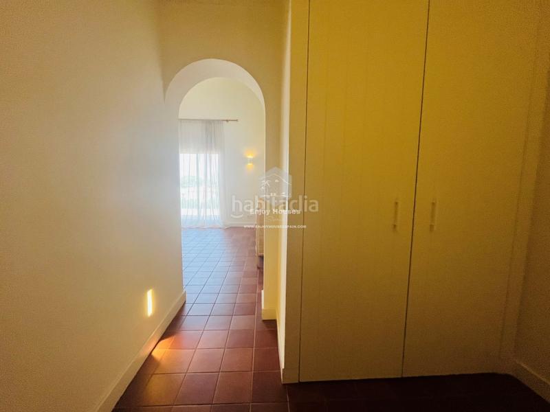 Foto db483cf1-4ac8-4f49-b9a9-f052f4a2102f. Casa moderna villa de lujo con casa de invitados en las rotas, 5 dormitorios, máxima privacidad y acabados superiores en Dénia