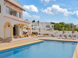 Maison à Pinar de Advocat-Cometa. Villa mediterránea con vistas panorámicas y alojamiento independ