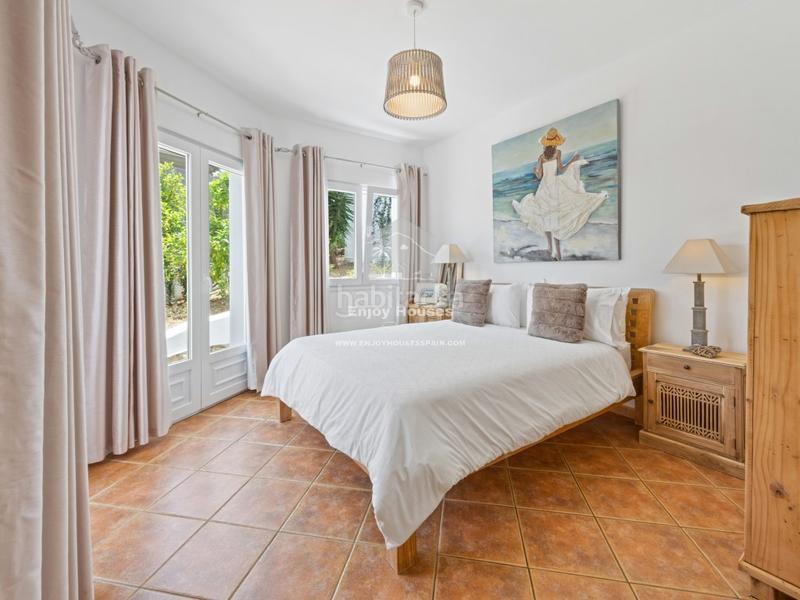 Foto 238082f1-2f70-422a-8e66-d62d875ee4f7. House with pool in Partida Comunes-Adsubia Xàbia