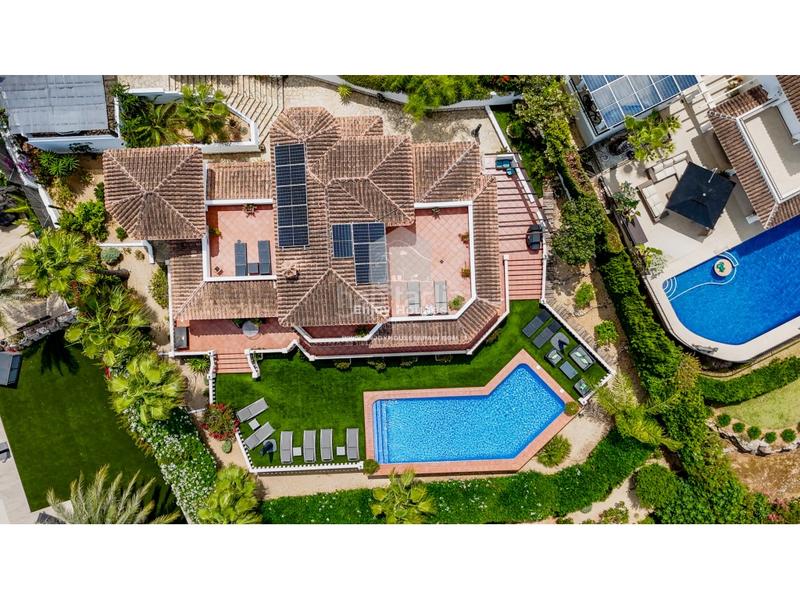 Foto bfdc32d7-eb6d-4a68-90c4-68001c872614. House with pool in Partida Comunes-Adsubia Xàbia