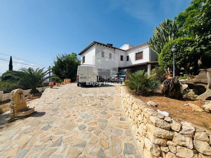 Foto 3544d538-6a1e-4efb-8780-f74105e9cda9. Casa con riscaldamento parcheggio piscina in Benimeit-Tabaira Moraira