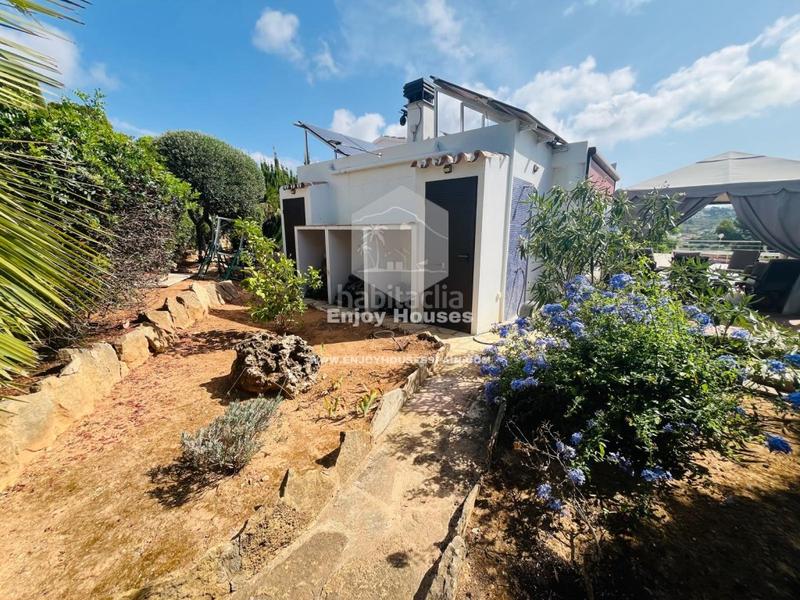 Foto 7ef924ab-a4c2-4287-8a0f-c9344eba9d26. Casa con riscaldamento parcheggio piscina in Benimeit-Tabaira Moraira