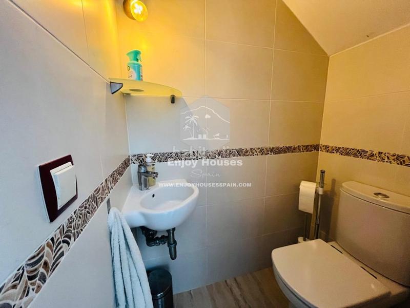 Foto 90d03fca-4398-4541-a718-c0368d8a8e31. Casa con riscaldamento parcheggio piscina in Benimeit-Tabaira Moraira