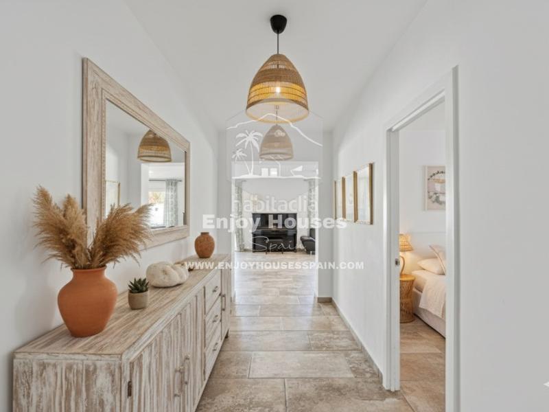 Foto 061f8d60-f758-43cf-9f51-16373f30cd3a. Casa amb piscina a Partida Comunes-Adsubia Xàbia