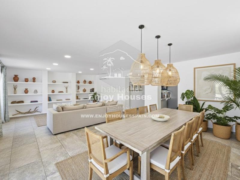 Foto 0dff074a-6547-48d1-a7aa-6c4cd8fabcdb. Casa amb piscina a Partida Comunes-Adsubia Xàbia