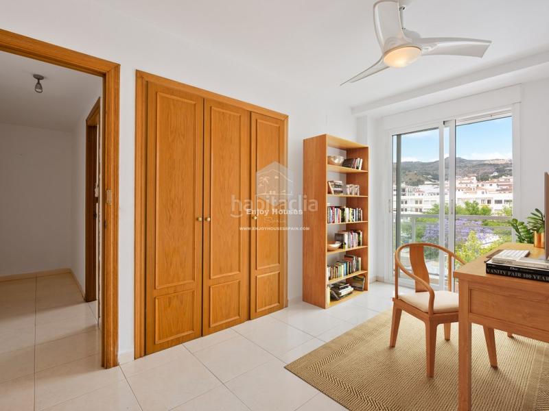 Foto e9c65849-665c-4e06-8254-5991eaa453bc. Dúplex amb aparcament a Centro Ciudad Xàbia