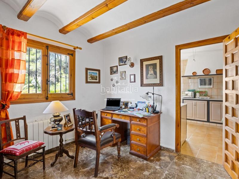 Foto c0f9ec00-e999-4685-b6ac-e876fbbcaefe. Casa villa tradicional con vistas panorámicas al mar y total privacidad sol de este, jávea en Xàbia