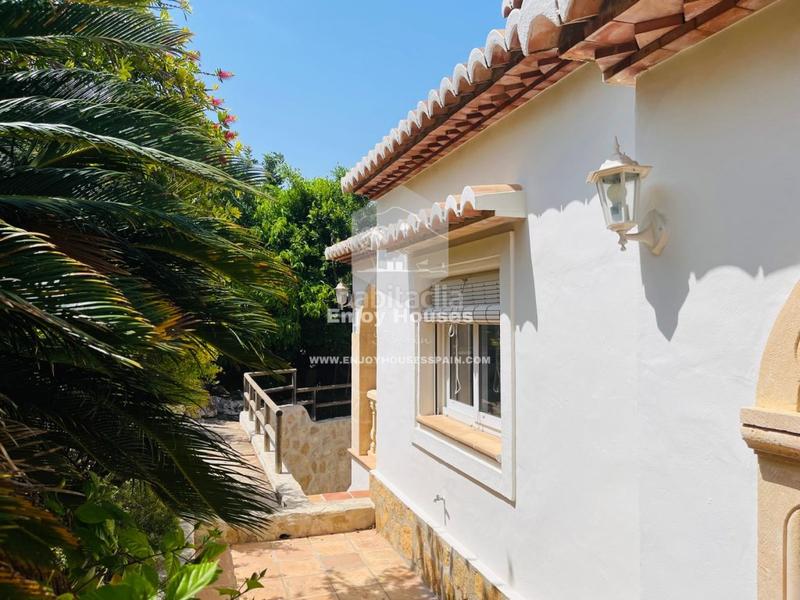 Foto fbc41c53-4091-4b0f-8519-ea9bb3680d36. Affitto casa in La Granadella - Costa Nova Xàbia