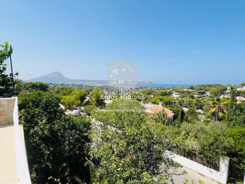 Foto c31633b0-8c9c-43d8-bcbe-68775e52462b. Location maison dans La Granadella - Costa Nova Xàbia