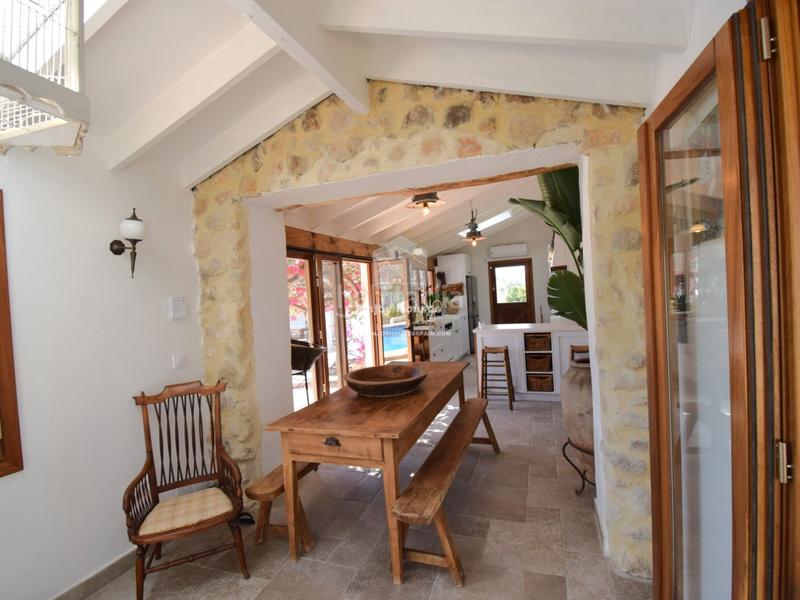 Foto 5d0b59ce-888d-4f64-af63-1ae78aae89a8. Casa con riscaldamento parcheggio piscina in Montgó - Ermita Xàbia